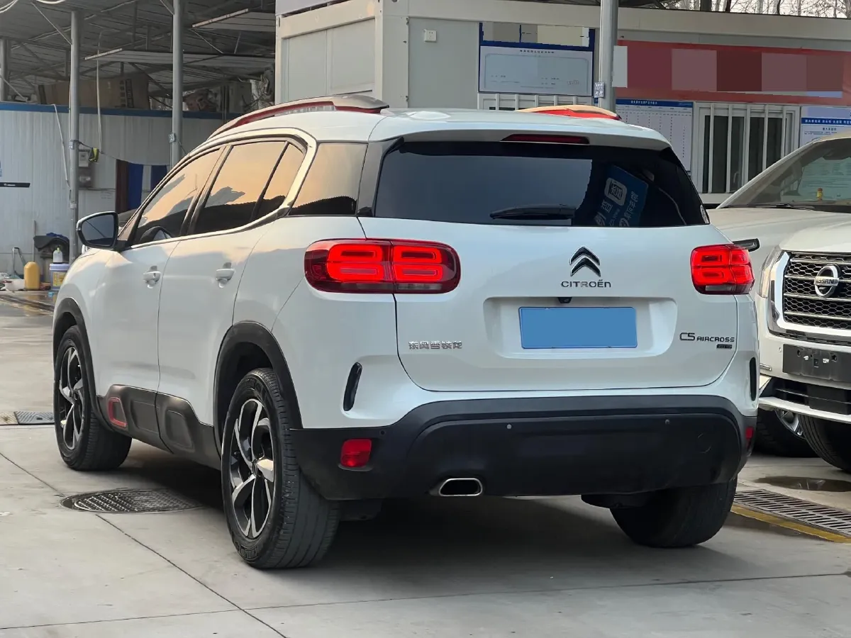 2017 Citroen C5 Aircross 1.6T 167HP L4 6AT,autocango,china used car exporter,china ev exporter,chinese used car exporter,chinese used ev exporter