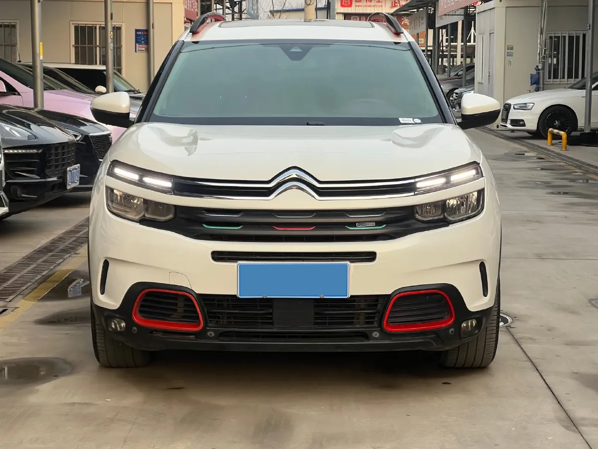 2017 Citroen C5 Aircross 1.6T 167HP L4 6AT,autocango,china used car exporter,china ev exporter,chinese used car exporter,chinese used ev exporter