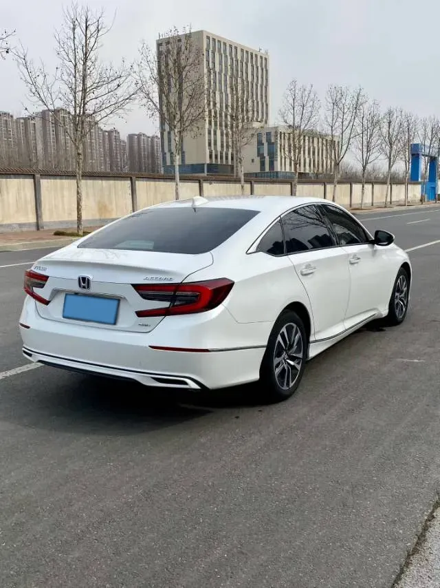 2022 Honda Accord 2.0L 146HP L4 E-CVT Hybrid,autocango,china used car exporter,china ev exporter,chinese used car exporter,chinese used ev exporter