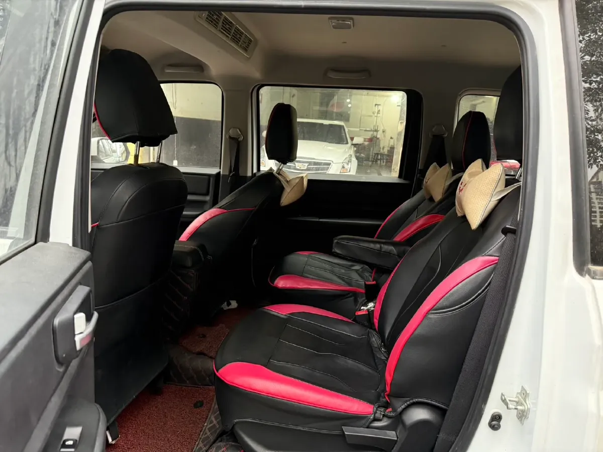 2019 WuLing HongGuang Plus 1.5T 147HP L4 6MT,autocango,china used car exporter,china ev exporter,chinese used car exporter,chinese used ev exporter