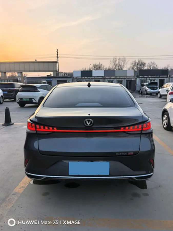 2023 ChangAn Raeton Plus 1.5T 188HP L4 7DCT,autocango,china used car exporter,china ev exporter,chinese used car exporter,chinese used ev exporter