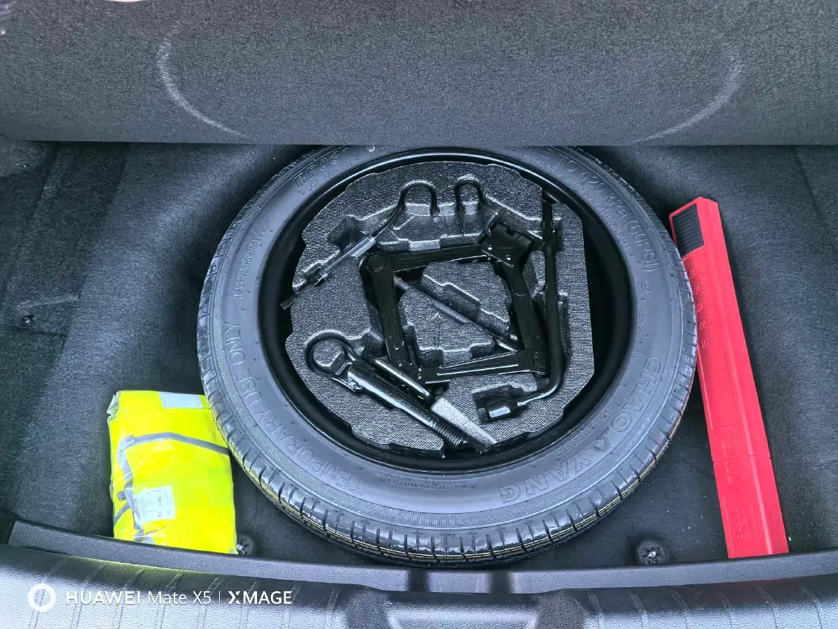 2023 ChangAn Raeton Plus 1.5T 188HP L4 7DCT,autocango,china used car exporter,china ev exporter,chinese used car exporter,chinese used ev exporter