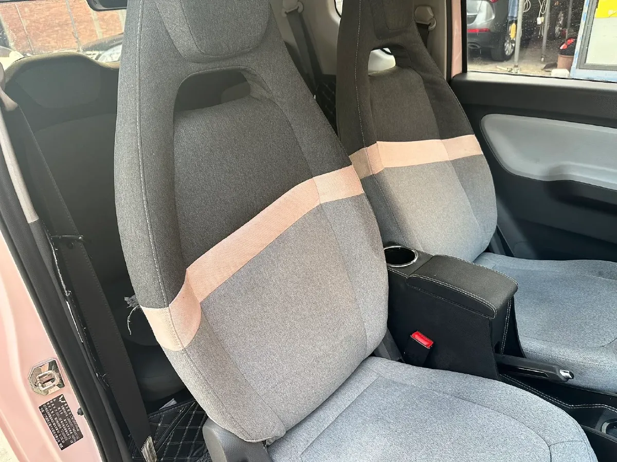 2021 WuLing HongGuang MINI EV BEV 13.9KWH,autocango,china used car exporter,china ev exporter,chinese used car exporter,chinese used ev exporter