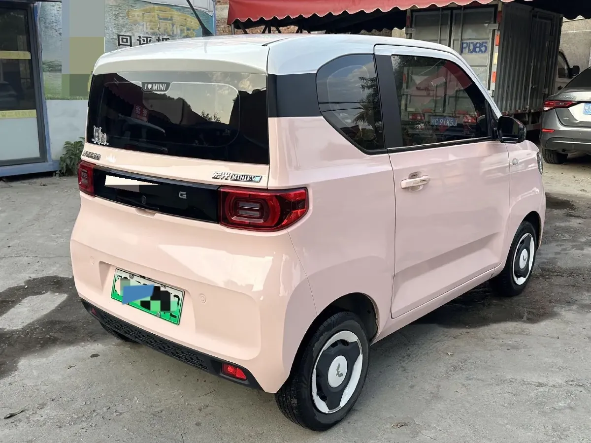 2021 WuLing HongGuang MINI EV BEV 13.9KWH,autocango,china used car exporter,china ev exporter,chinese used car exporter,chinese used ev exporter
