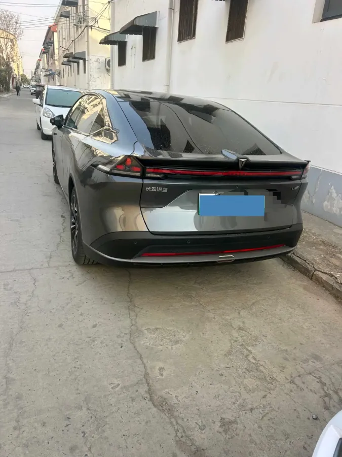 2026 Deepal L07 1.5L 98HP L4 REEV,autocango,china used car exporter,china ev exporter,chinese used car exporter,chinese used ev exporter