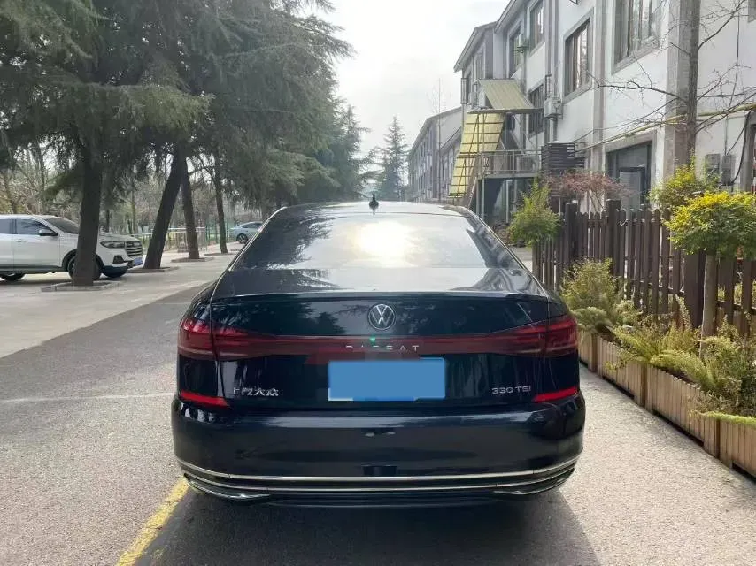 2022 Xpeng P7 BEV 60.2KWH,autocango,china used car exporter,china ev exporter,chinese used car exporter,chinese used ev exporter