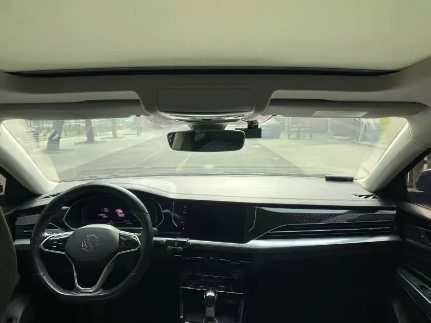 2022 Xpeng P7 BEV 60.2KWH,autocango,china used car exporter,china ev exporter,chinese used car exporter,chinese used ev exporter