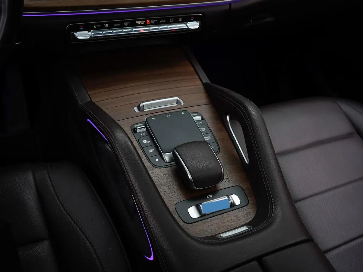 2021 Mercedes-Benz GLE Class 2.0T 211HP L4 9AT PHEV 31.2KWH,autocango,china used car exporter,china ev exporter,chinese used car exporter,chinese used ev exporter