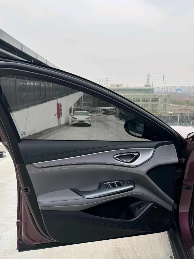 2025 BYD Seal07 DM-i 1.5L 101HP L4 E-CVT PHEV 17.6KWH,autocango,china used car exporter,china ev exporter,chinese used car exporter,chinese used ev exporter