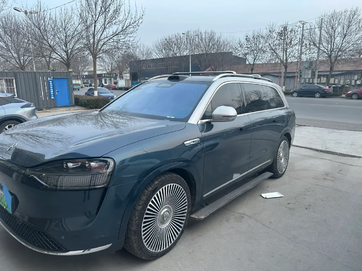 2024 AITO AITO M9 1.5T 152HP L4 REEV 42KWH,autocango,china used car exporter,china ev exporter,chinese used car exporter,chinese used ev exporter