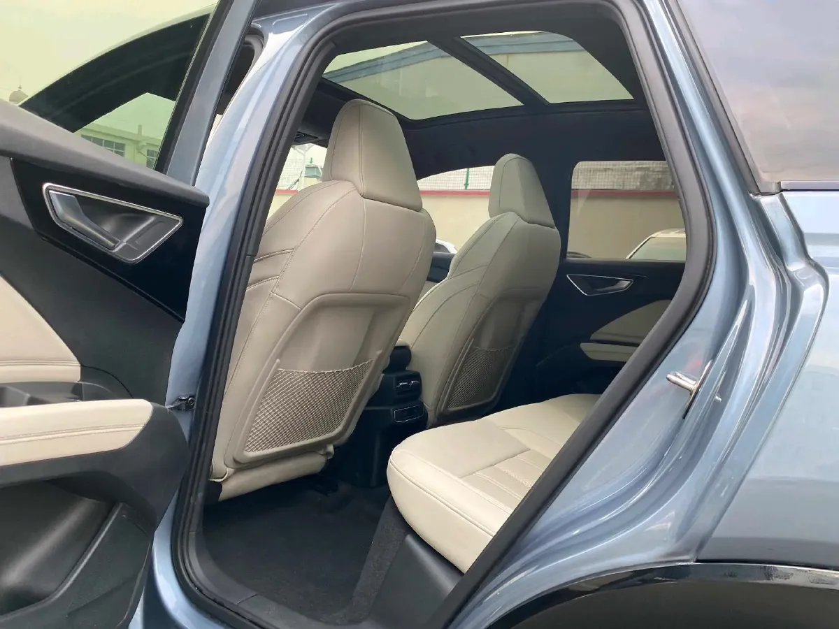 2022 Audi Q4 e-tron BEV 84.8KWH,autocango,china used car exporter,china ev exporter,chinese used car exporter,chinese used ev exporter