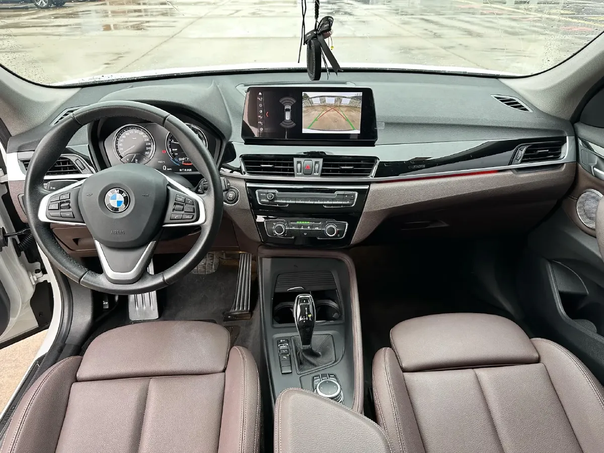 2021 BMW X1 1.5T 140HP L3 7DCT,autocango,china used car exporter,china ev exporter,chinese used car exporter,chinese used ev exporter