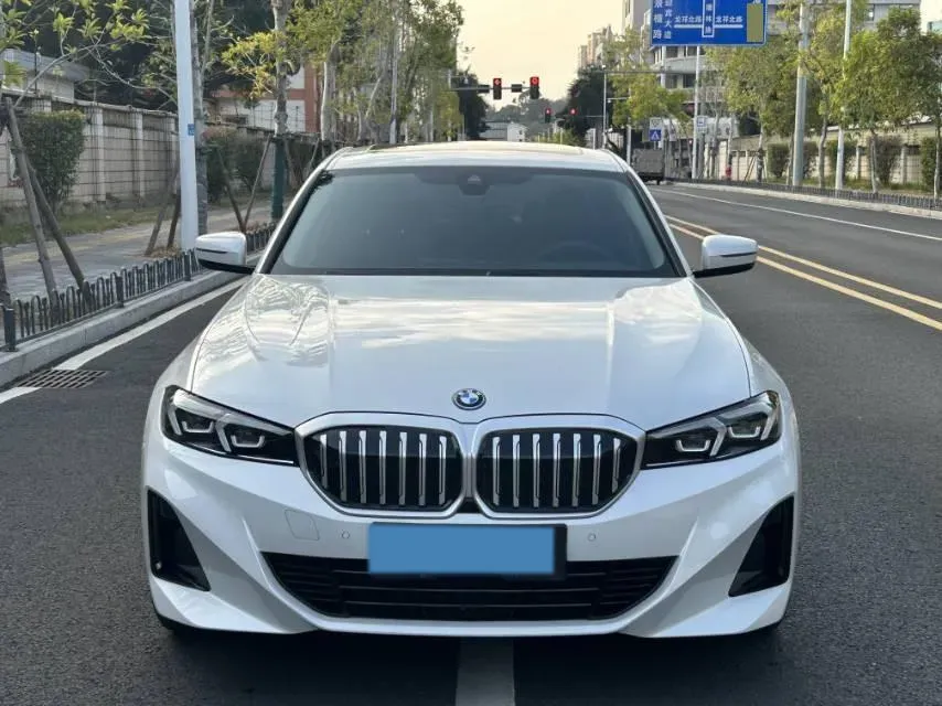 2024 BMW i3 BEV 70KWH,autocango,china used car exporter,china ev exporter,chinese used car exporter,chinese used ev exporter