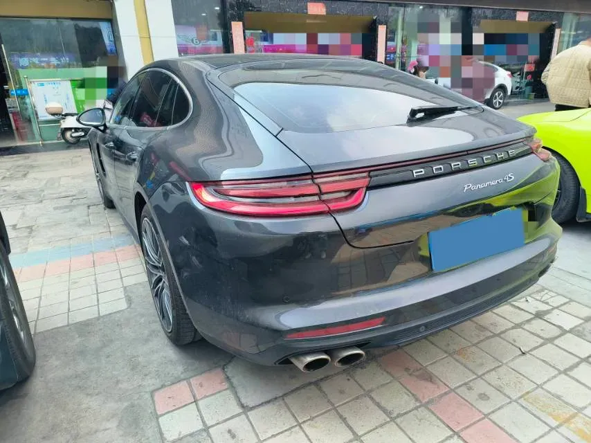 2017 BMW X6 3.0T 306HP L6 8AT,autocango,china used car exporter,china ev exporter,chinese used car exporter,chinese used ev exporter