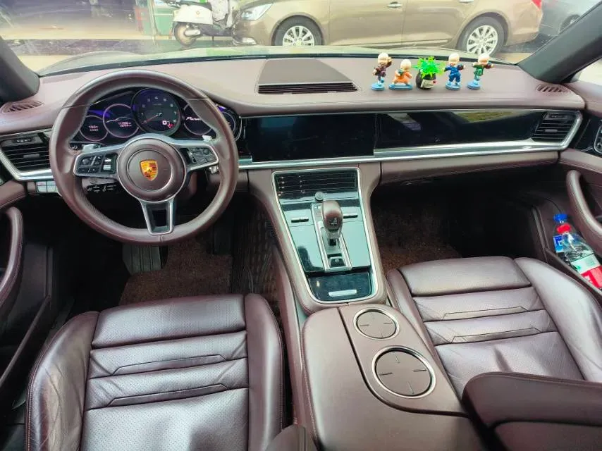 2017 BMW X6 3.0T 306HP L6 8AT,autocango,china used car exporter,china ev exporter,chinese used car exporter,chinese used ev exporter