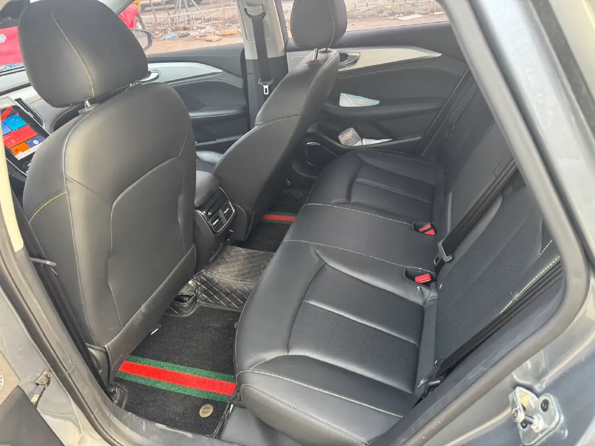 2020 Roewe i6 MAX 1.5T 173HP L4 7DCT,autocango,china used car exporter,china ev exporter,chinese used car exporter,chinese used ev exporter