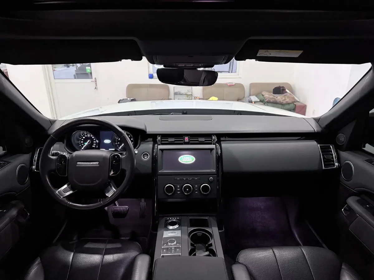 2019 Land Rover Discovery 3.0T 340HP V6 8AT,autocango,china used car exporter,china ev exporter,chinese used car exporter,chinese used ev exporter