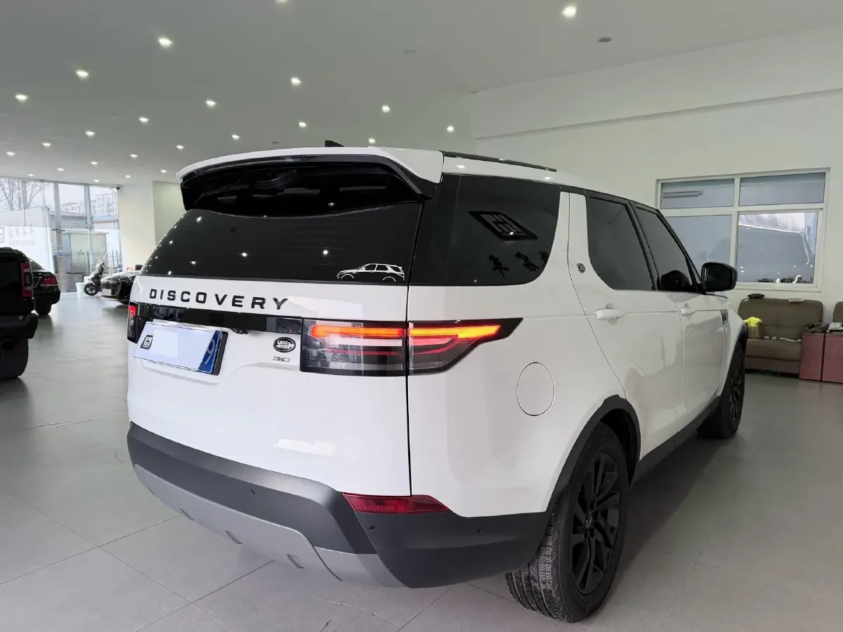 2019 Land Rover Discovery 3.0T 340HP V6 8AT,autocango,china used car exporter,china ev exporter,chinese used car exporter,chinese used ev exporter
