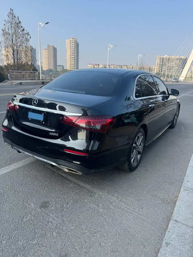 2021 Mercedes-Benz E Class 2.0T 258HP L4 9AT,autocango,china used car exporter,china ev exporter,chinese used car exporter,chinese used ev exporter