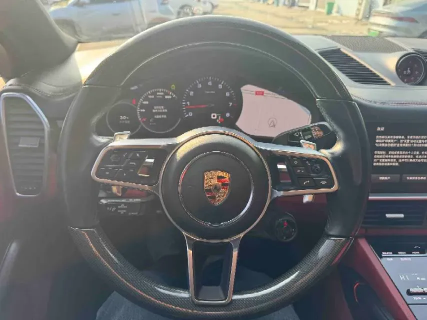 2023 Porsche Cayenne 3.0T 340HP V6 8AT,autocango,china used car exporter,china ev exporter,chinese used car exporter,chinese used ev exporter