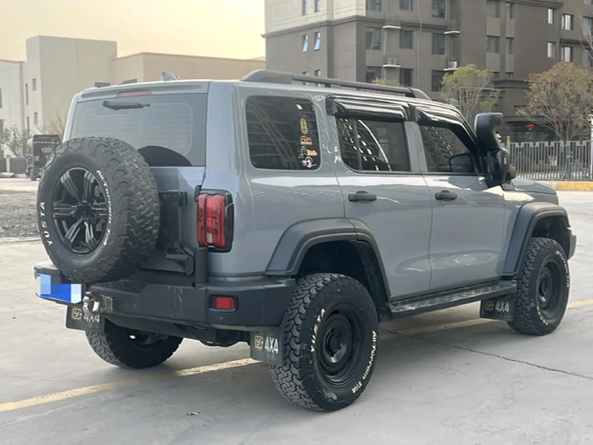 2024 Tank 300 2.0T 227HP L4 8AT,autocango,china used car exporter,china ev exporter,chinese used car exporter,chinese used ev exporter