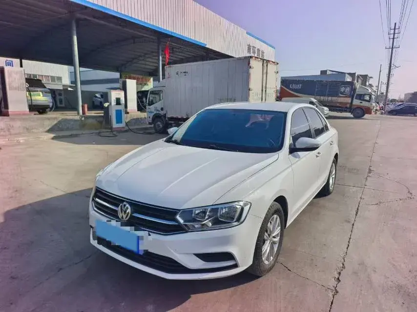 2018 Volkswagen Bora 1.5L 110HP L4 6AT
