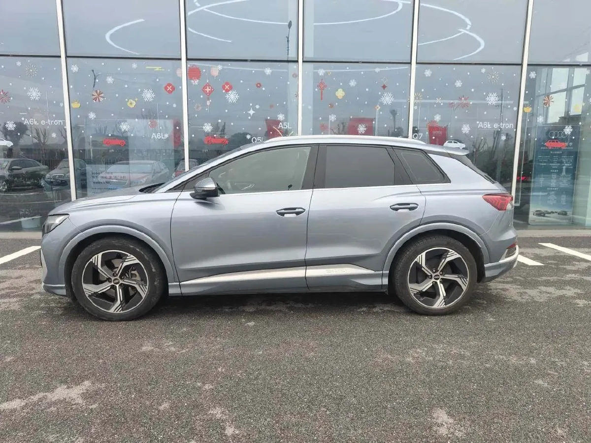 2023 Audi Q4 e-tron BEV 84.8KWH,autocango,china used car exporter,china ev exporter,chinese used car exporter,chinese used ev exporter