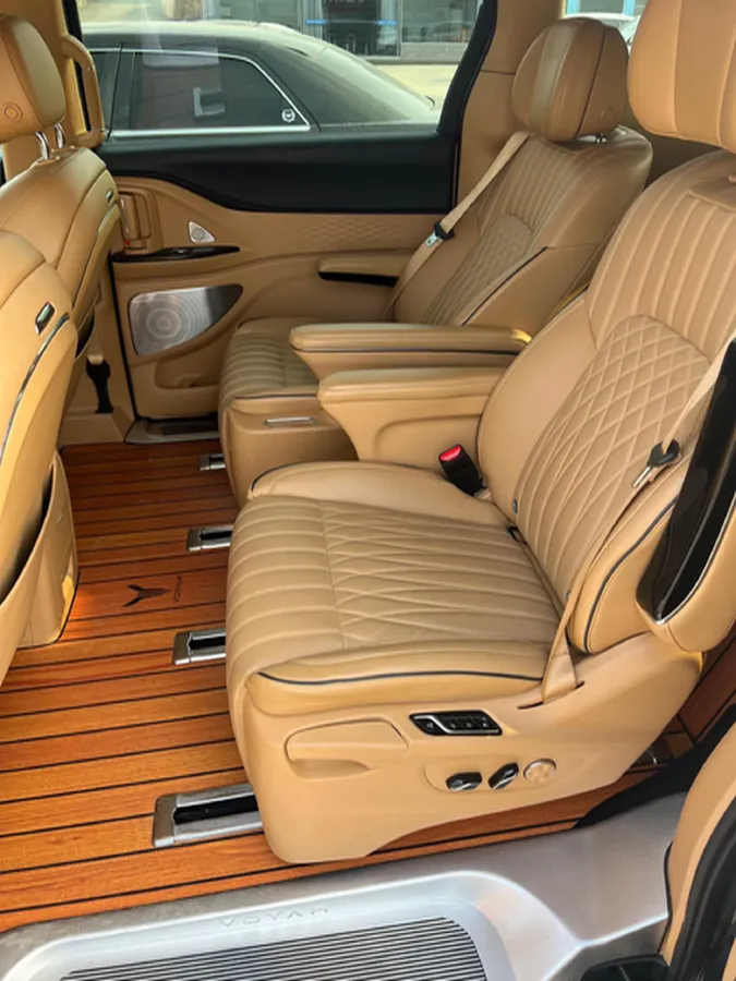 2022 Voyah Dream 1.5T 136HP L4 PHEV 25.57KWH,autocango,china used car exporter,china ev exporter,chinese used car exporter,chinese used ev exporter