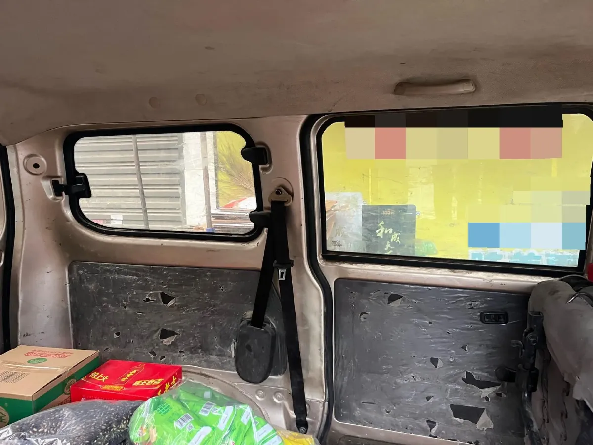 2019 WuLing HongGuang V 1.5L 105HP L4 5MT,autocango,china used car exporter,china ev exporter,chinese used car exporter,chinese used ev exporter