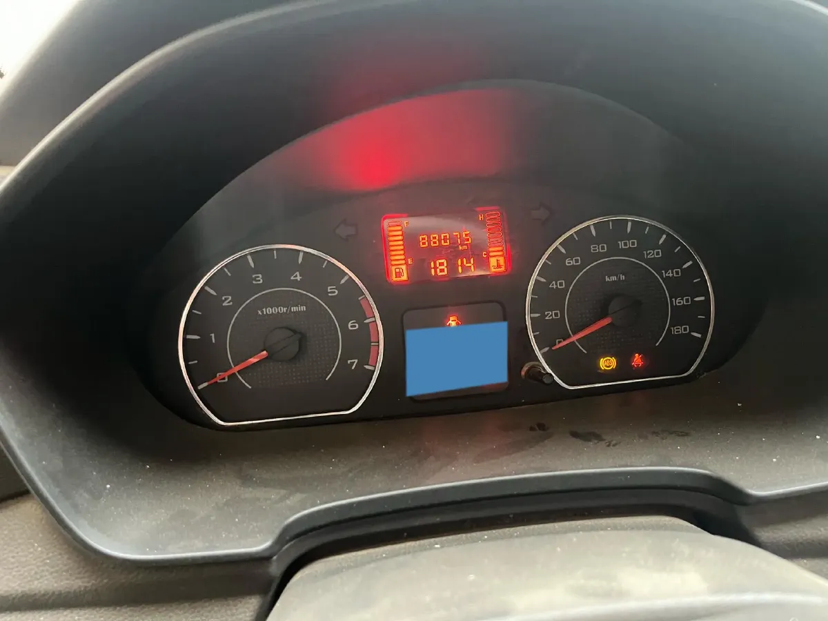 2019 WuLing HongGuang V 1.5L 105HP L4 5MT,autocango,china used car exporter,china ev exporter,chinese used car exporter,chinese used ev exporter