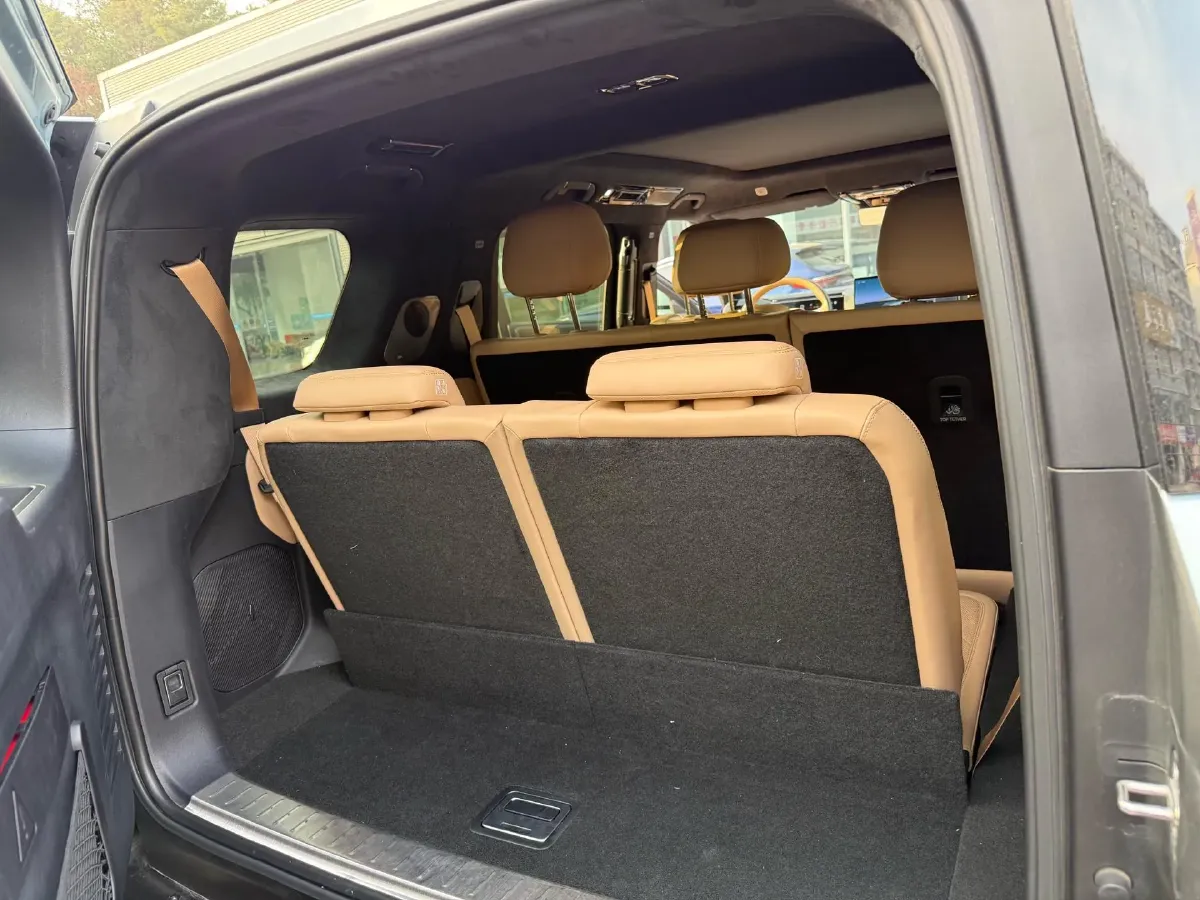 2025 FangChengBao Bao 8 2.0T 245HP L4 E-CVT PHEV 36.8KWH,autocango,china used car exporter,china ev exporter,chinese used car exporter,chinese used ev exporter