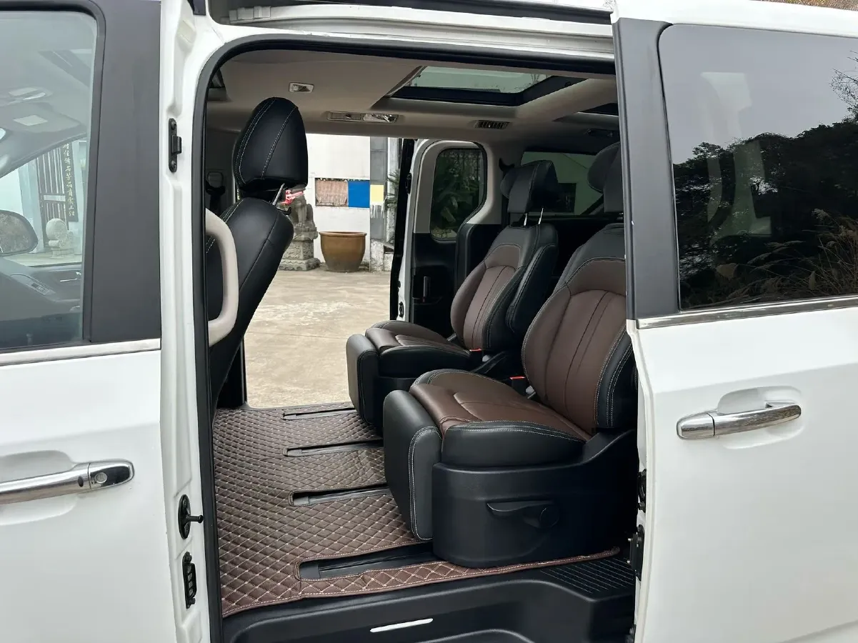 2018 MAXUS G10 2.0T 224HP L4 6AT,autocango,china used car exporter,china ev exporter,chinese used car exporter,chinese used ev exporter