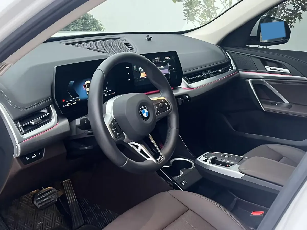 2024 BMW X1 2.0T 204HP L4 7DCT,autocango,china used car exporter,china ev exporter,chinese used car exporter,chinese used ev exporter