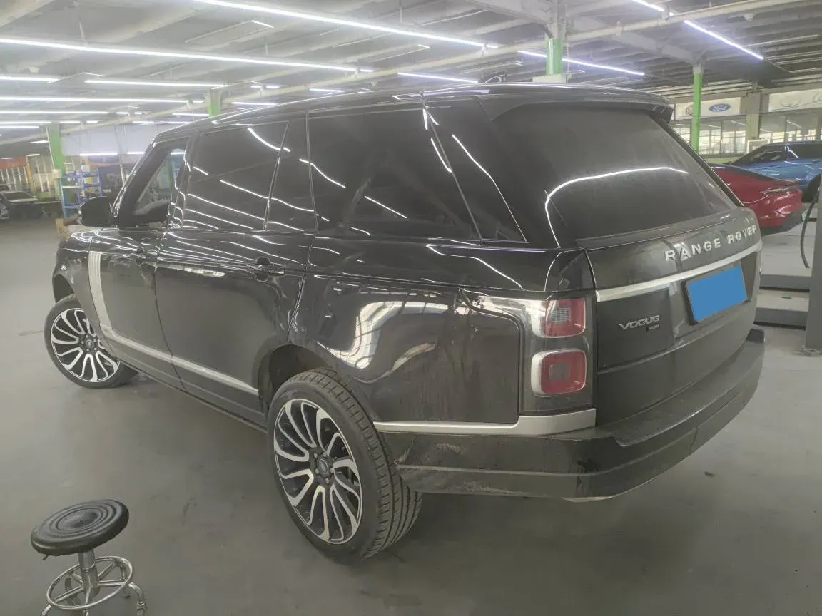 2022 Land Rover Range Rover 3.0T 400HP L6 8AT,autocango,china used car exporter,china ev exporter,chinese used car exporter,chinese used ev exporter