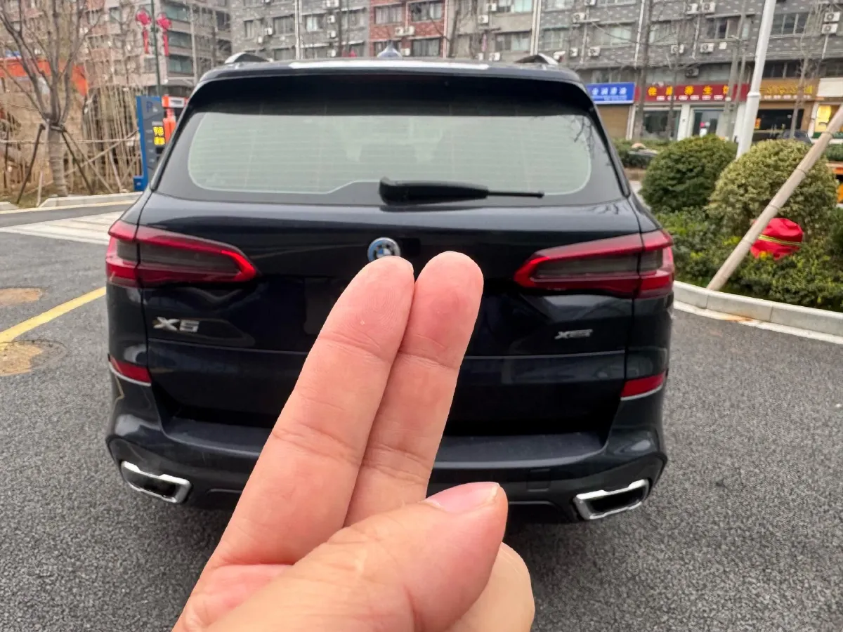2020 BMW X5 3.0T 340HP L6 8AT,autocango,china used car exporter,china ev exporter,chinese used car exporter,chinese used ev exporter
