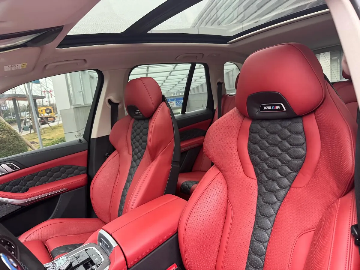 2020 BMW X5 3.0T 340HP L6 8AT,autocango,china used car exporter,china ev exporter,chinese used car exporter,chinese used ev exporter