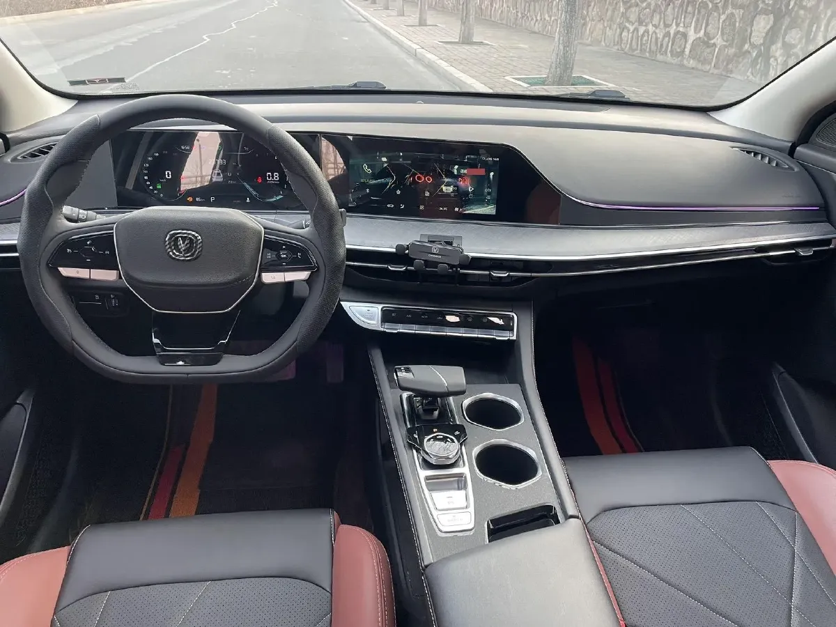 2022 ChangAn Eado 1.4T 160HP L4 7DCT,autocango,china used car exporter,china ev exporter,chinese used car exporter,chinese used ev exporter