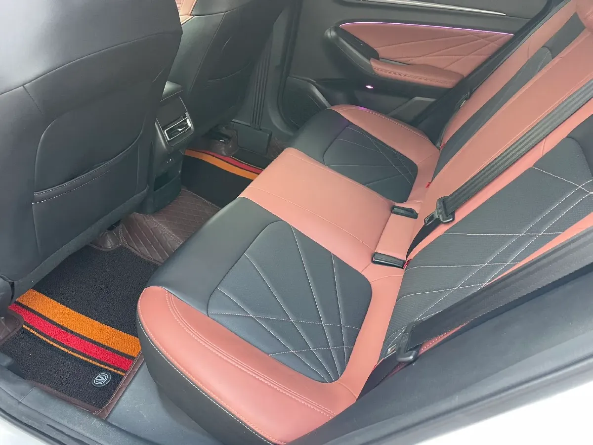 2022 ChangAn Eado 1.4T 160HP L4 7DCT,autocango,china used car exporter,china ev exporter,chinese used car exporter,chinese used ev exporter