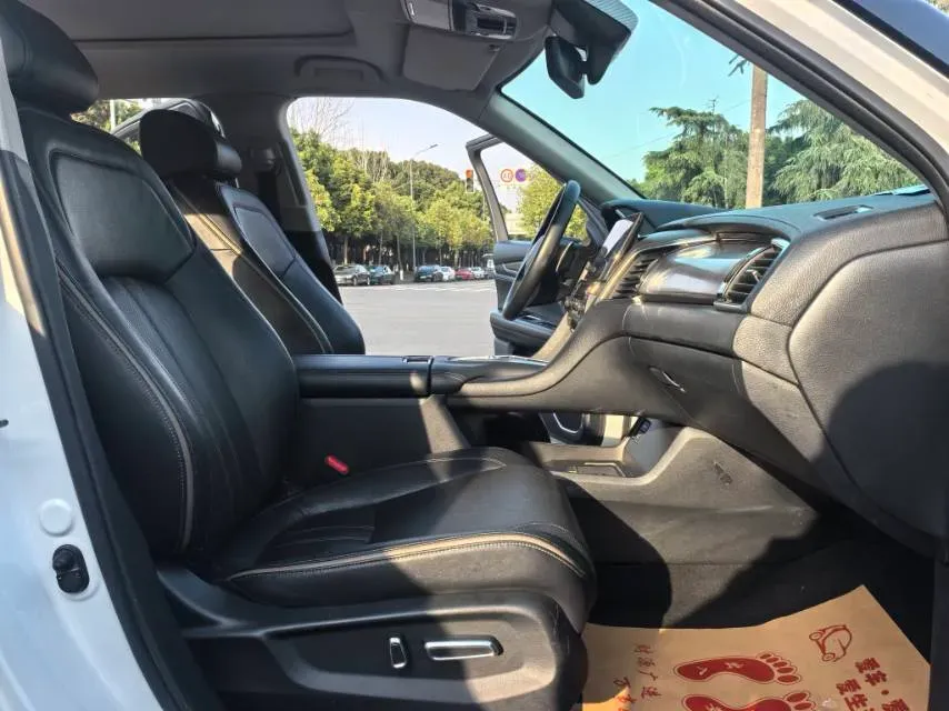 2020 Honda Avancier 2.0T 272HP L4 9AT,autocango,china used car exporter,china ev exporter,chinese used car exporter,chinese used ev exporter