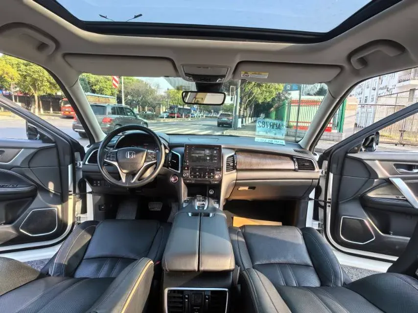 2020 Honda Avancier 2.0T 272HP L4 9AT,autocango,china used car exporter,china ev exporter,chinese used car exporter,chinese used ev exporter