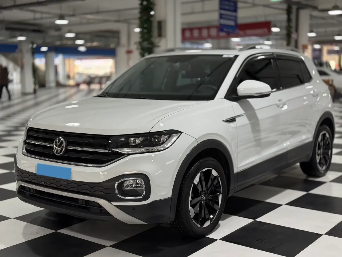 2021 Volkswagen Tacqua 1.5L 113HP L4 6AT