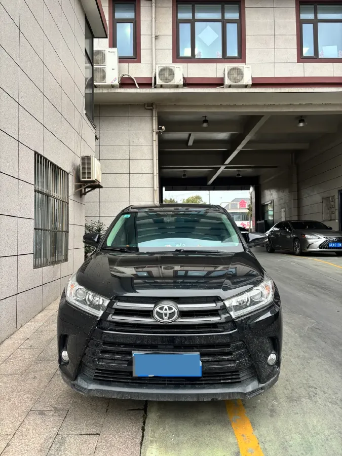 2019 Mazda CX-8 2.5L 192HP L4 6AT,autocango,china used car exporter,china ev exporter,chinese used car exporter,chinese used ev exporter