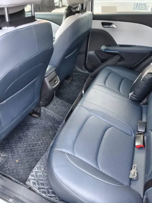 2024 Chevrolet Monza 1.5L 113HP L4 6DCT,autocango,china used car exporter,china ev exporter,chinese used car exporter,chinese used ev exporter