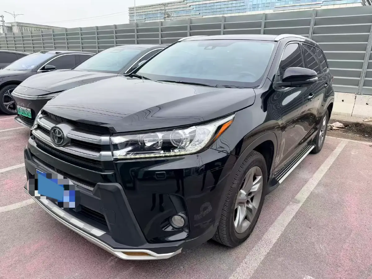 2018 Toyota Highlander 2.0T 220HP L4 6AT