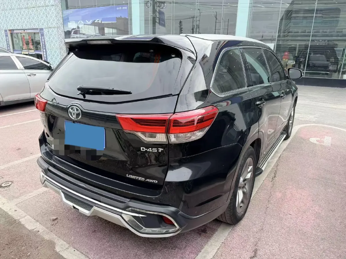 2018 Toyota Highlander 2.0T 220HP L4 6AT,autocango,china used car exporter,china ev exporter,chinese used car exporter,chinese used ev exporter