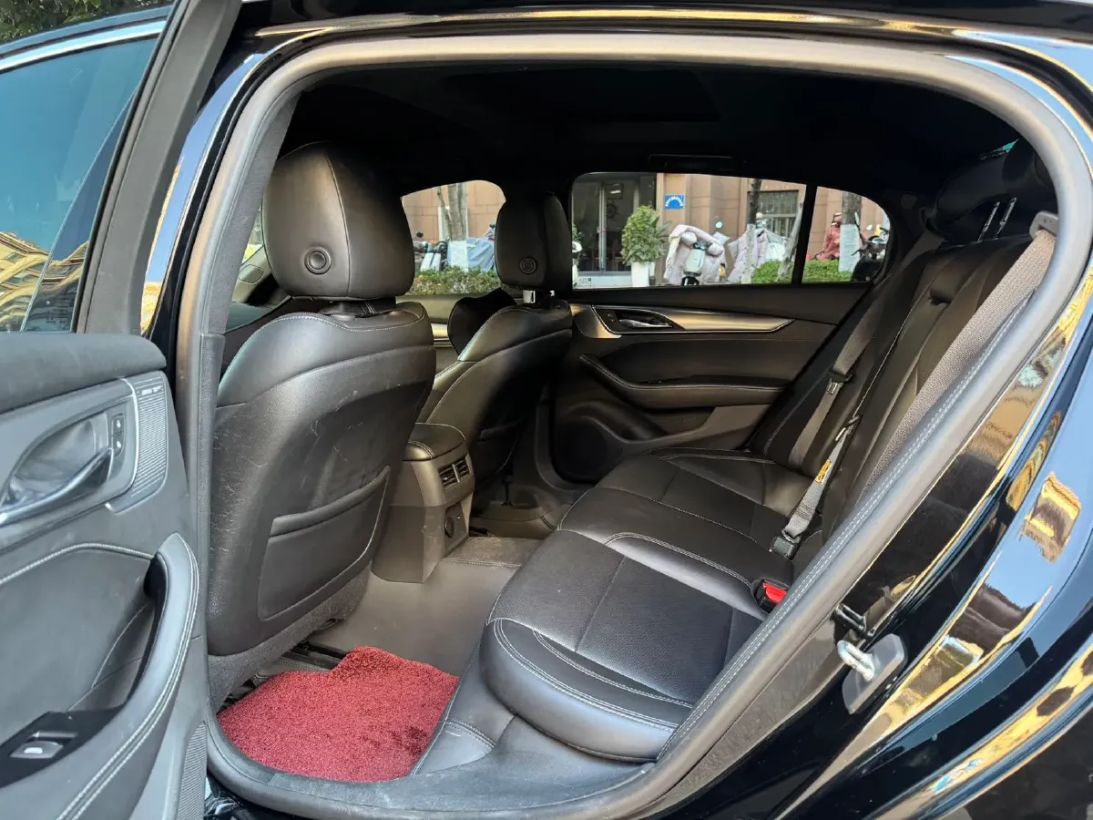 2022 Cadillac CT5 2.0T 237HP L4 10AT,autocango,china used car exporter,china ev exporter,chinese used car exporter,chinese used ev exporter