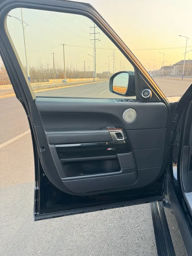 2017 Land Rover Range Rover 3.0T 340HP V6 8AT,autocango,china used car exporter,china ev exporter,chinese used car exporter,chinese used ev exporter