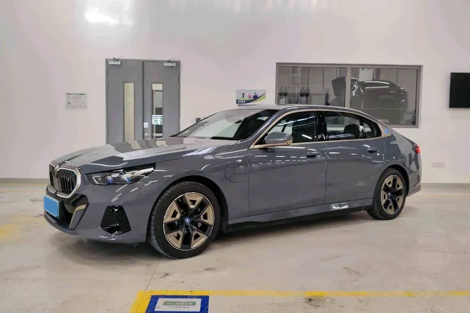 2024 BMW i5 BEV 79.05KWH,autocango,china used car exporter,china ev exporter,chinese used car exporter,chinese used ev exporter