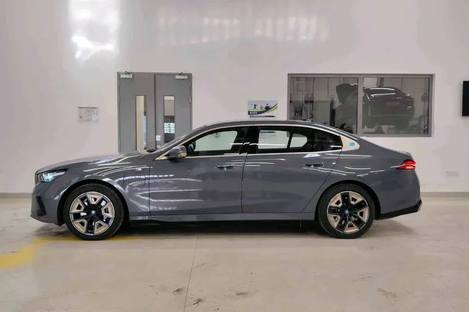 2024 BMW i5 BEV 79.05KWH,autocango,china used car exporter,china ev exporter,chinese used car exporter,chinese used ev exporter