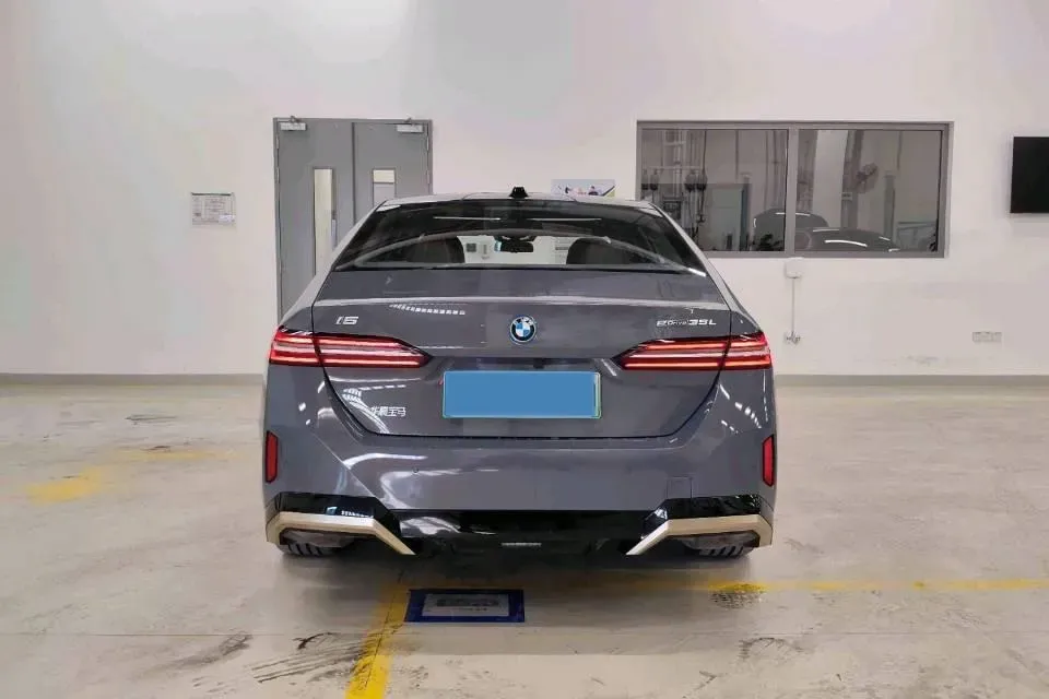 2024 BMW i5 BEV 79.05KWH,autocango,china used car exporter,china ev exporter,chinese used car exporter,chinese used ev exporter